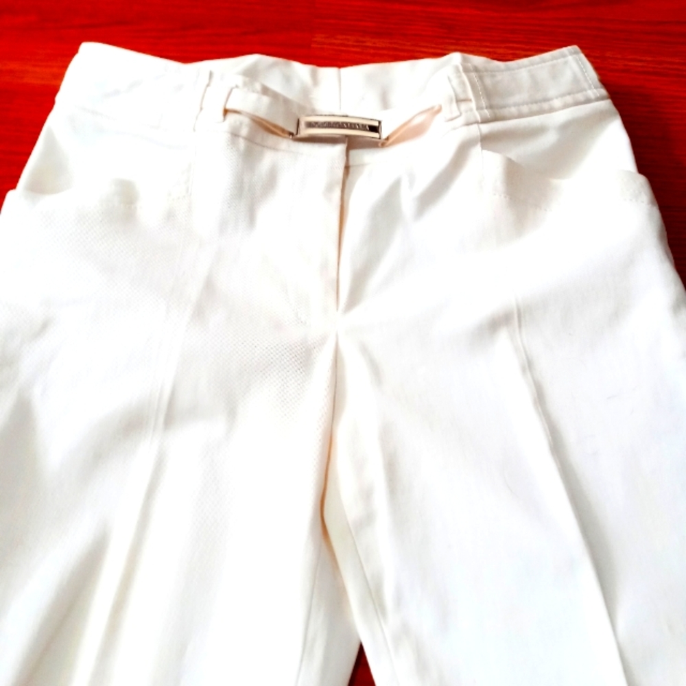 Beautiful Vintage Dolce and Gabbana creamy white pants